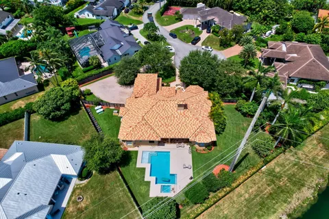 $2,375,000 | 8920 Southwest 162nd Terrace, Palmetto Bay, FL 33157