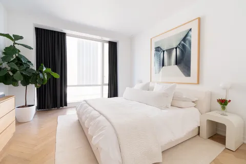 $2,350,000 | 330 Spring Street, Unit 5C | SoHo