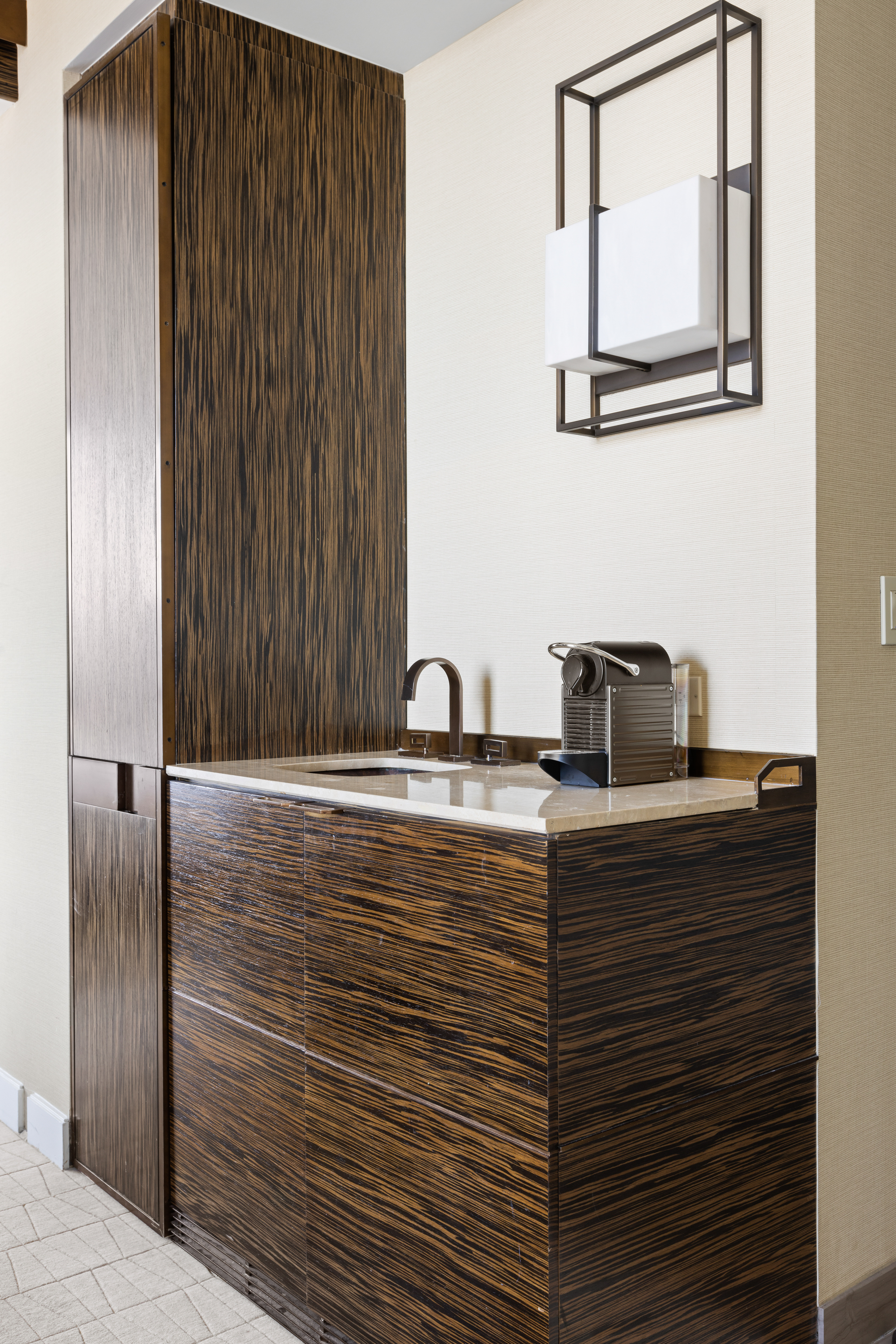 246 Spring Street, Unit 3010 Manhattan, NY 10013 - Photo 7 of 17