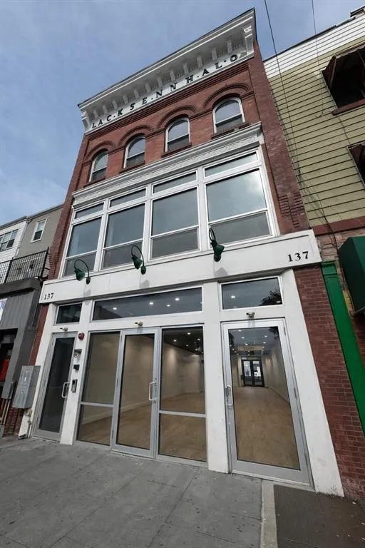 $3,700 | 137 Monticello Avenue, Unit A, Jersey City, NJ 07304