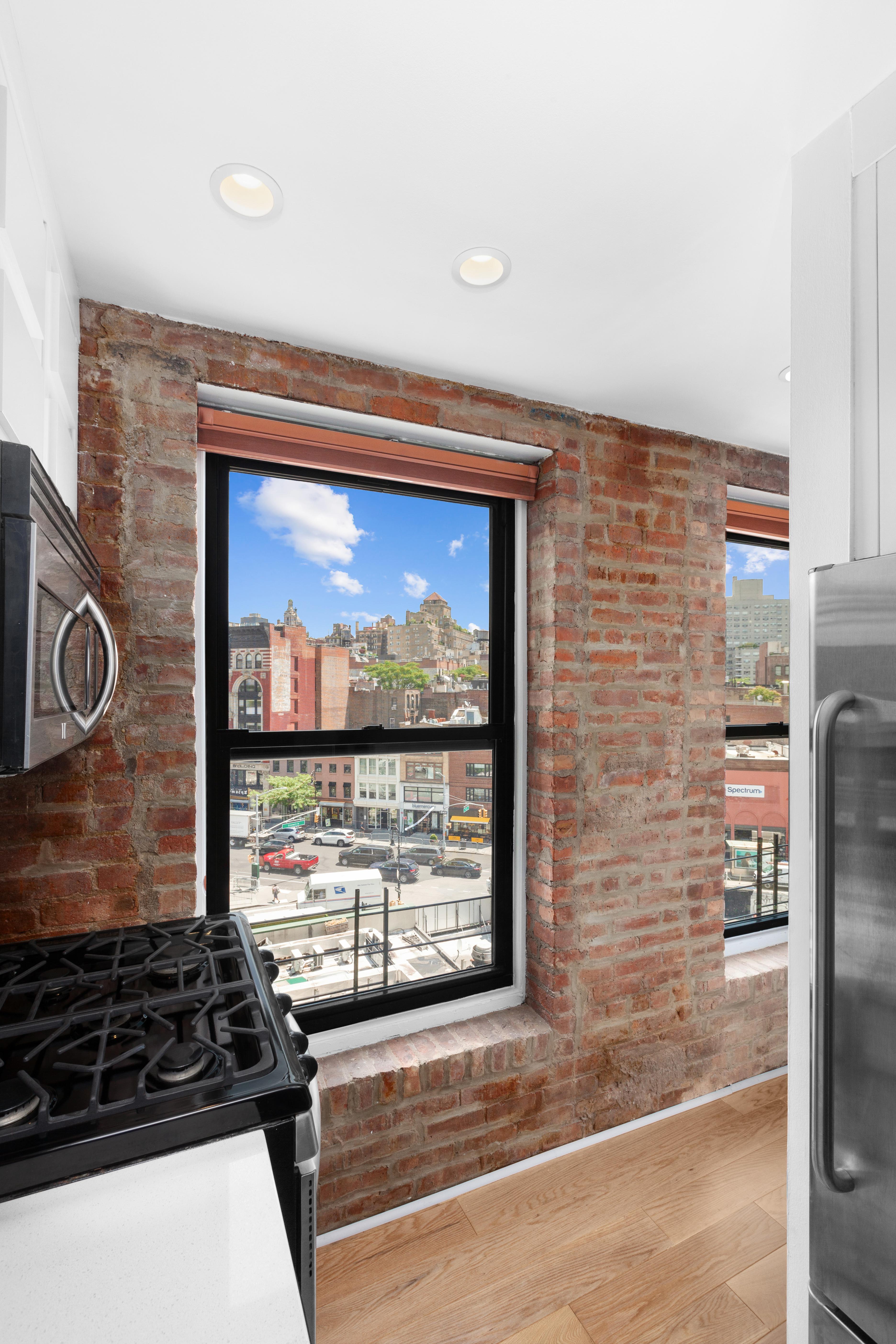 10 Christopher Street, Unit 6E Manhattan, NY 10014 - Photo 8 of 12