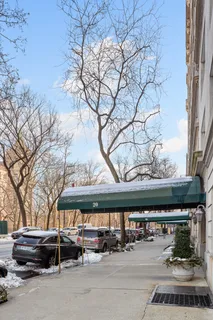$3,495,000 | 20 West 77th Street, Unit 15A | Upper West Side