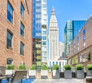 $10,500,000 | 23 East 22nd Street, Unit TH2 | Flatiron