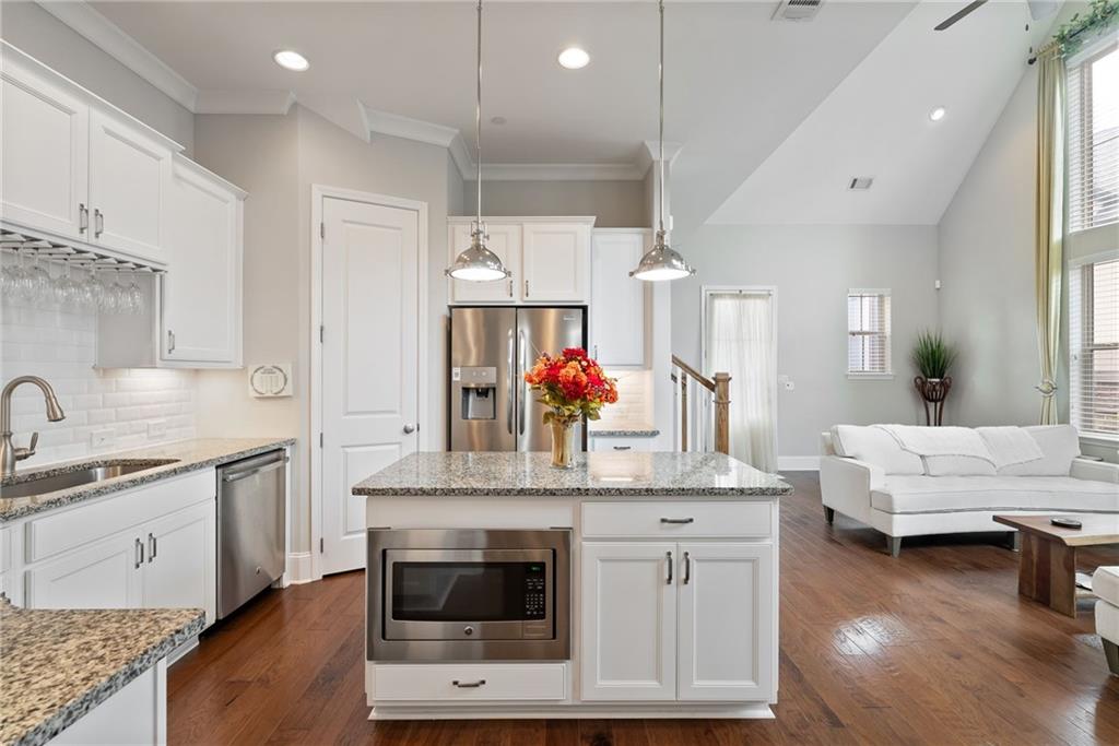 332 Symphony Way Smyrna, GA 30080 - Photo 17 of 77