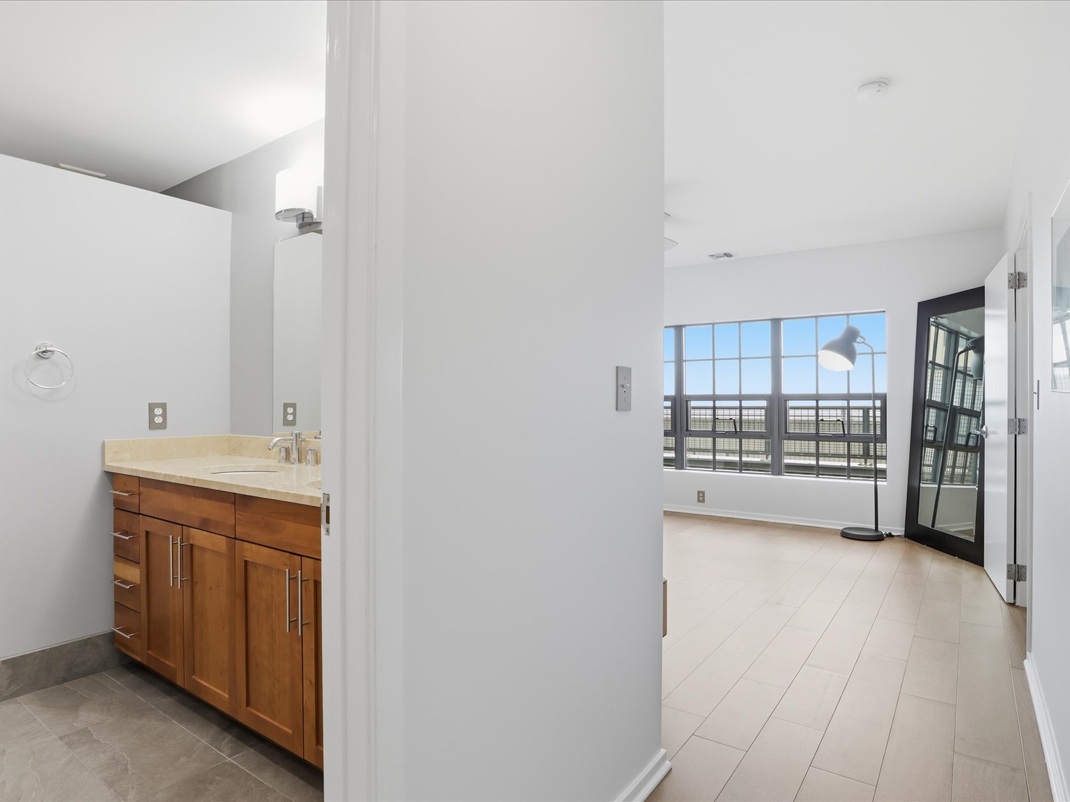 1200 Steuart Street, Unit 1035 Baltimore, MD 21230 - Photo 25 of 73