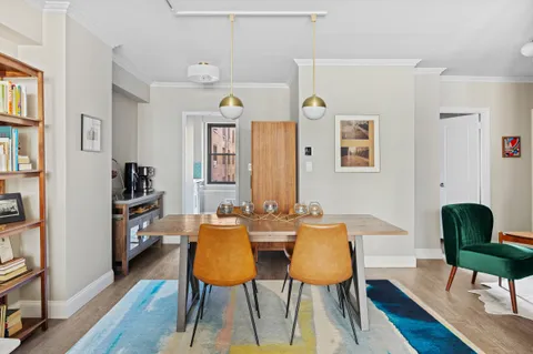 $1,395,000 | 178 East 80th Street, Unit 6A | Upper East Side