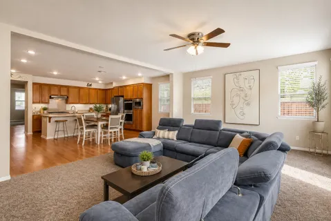 $925,000 | 25050 Cliffrose Street, Corona, CA 92883
