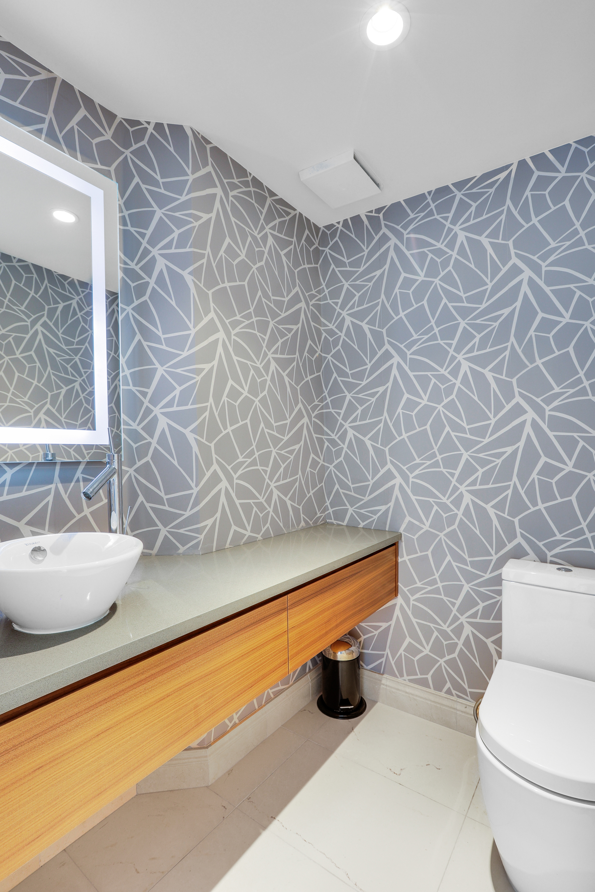 150 West 56th Street, Unit 3602 Manhattan, NY 10019 - Photo 4 of 11