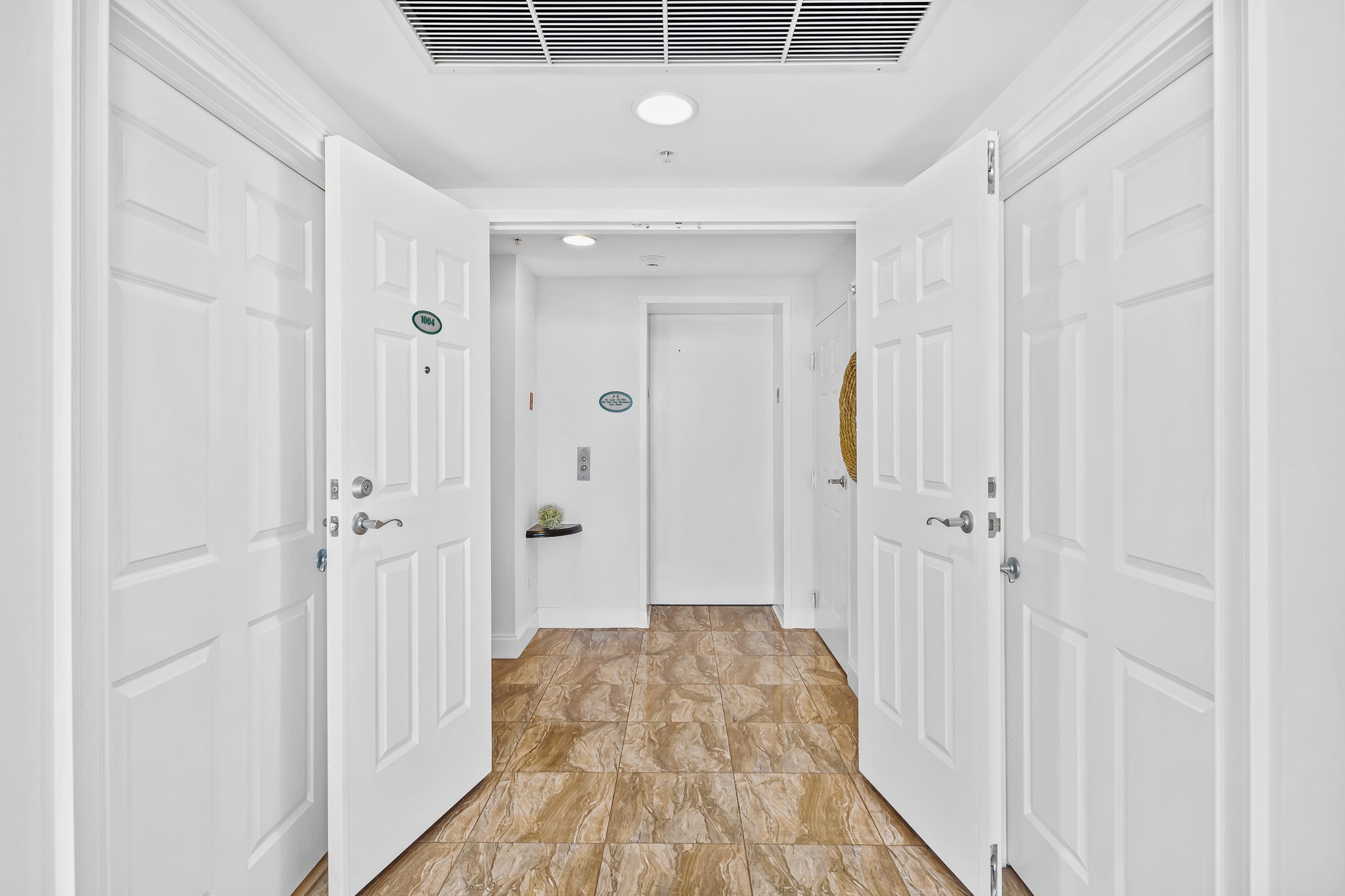 100 South Birch Road, Unit 1004 Fort Lauderdale, FL 33316 - Photo 23 of 42