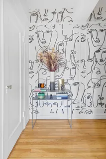$795,000 | 155 Henry Street, Unit 4A | Brooklyn Heights