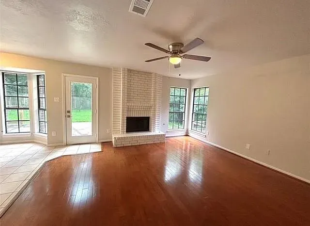 $2,300 | 63 South Stony Bridge Circle, The Woodlands, TX 77381