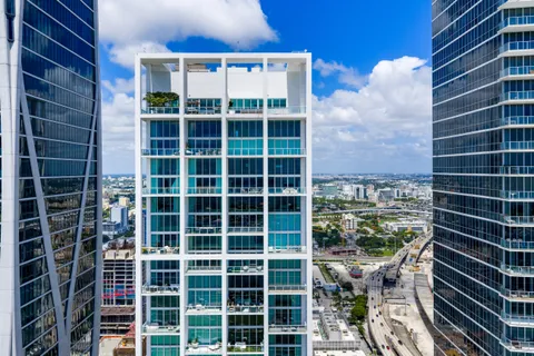 $5,199,000 | 1040 Biscayne Boulevard, Unit 4403, Miami, FL 33132