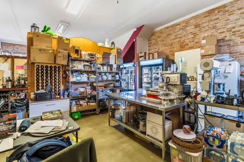 a view of a walk in closet