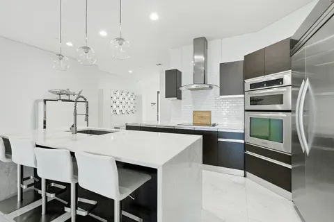 $1,550,000 | 606 Northeast 14th Avenue, Fort Lauderdale, FL 33304