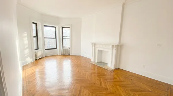 $3,400 | 771 Carroll Street, Unit 4F | Park Slope