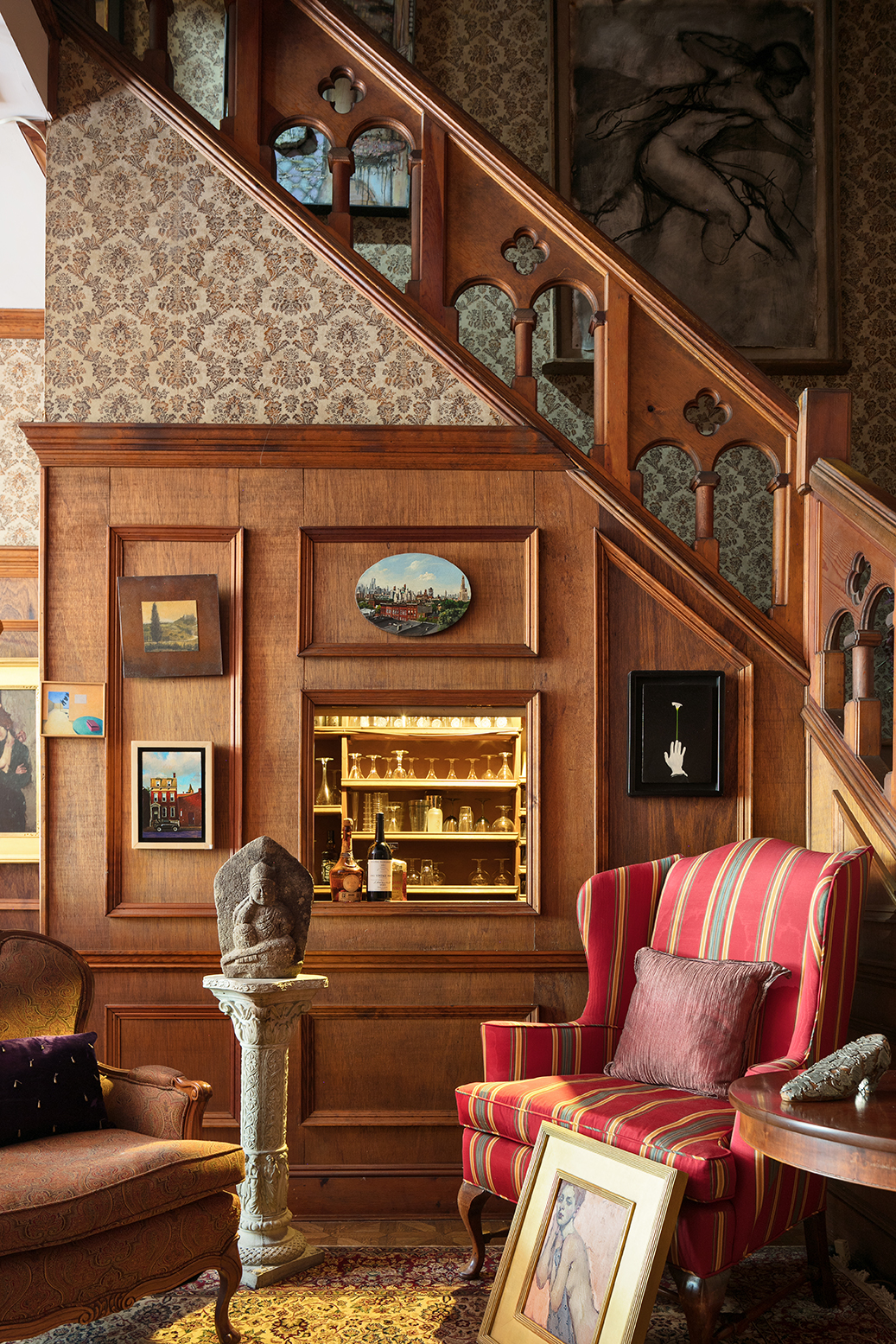 323 West 80th Street Manhattan, NY 10024 - Photo 8 of 24 a living room with furniture