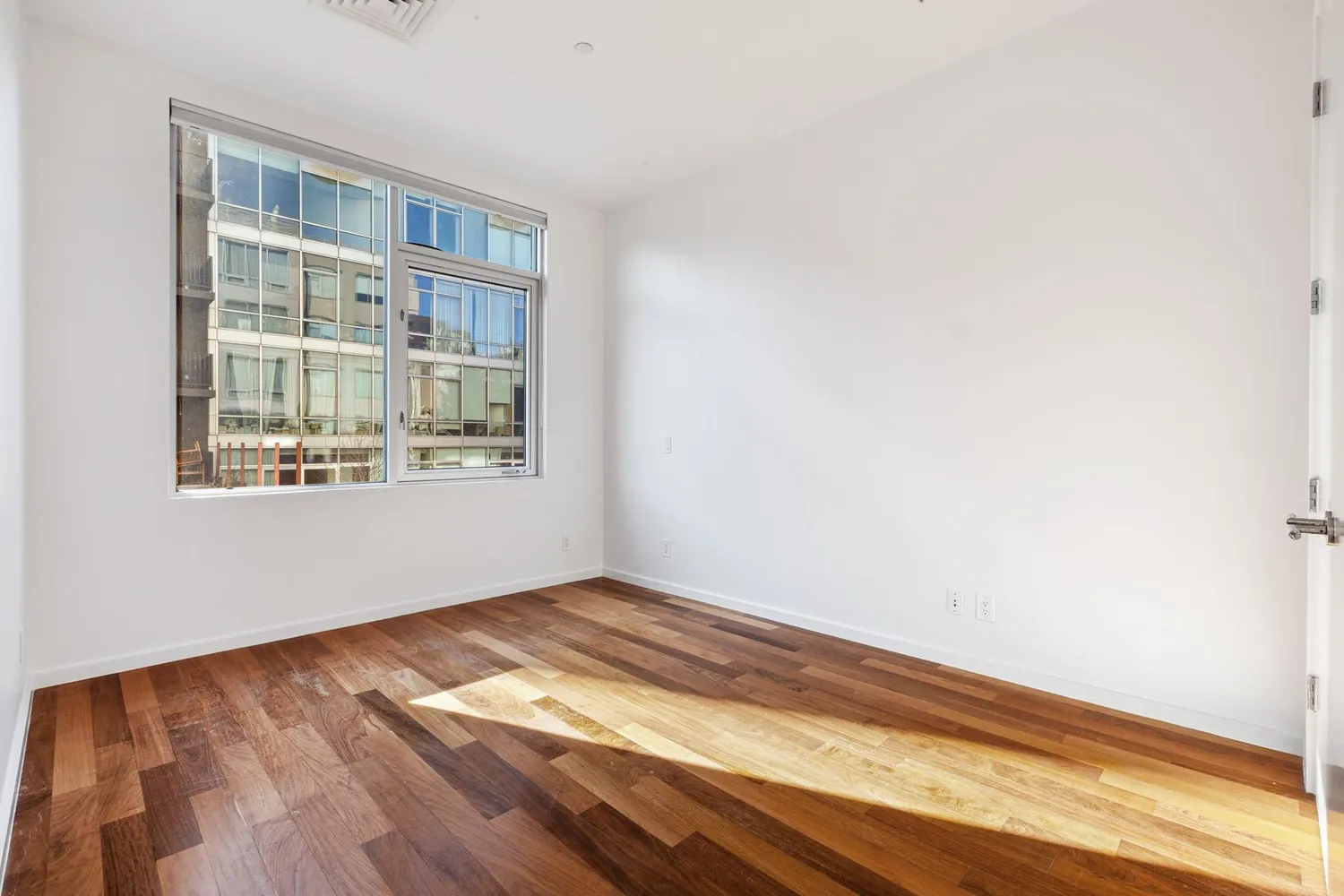 $5,500 | 170 North 11th Street, Unit 3F | Williamsburg
