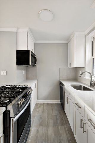 $723,313 | 227 Ocean Parkway, Unit 7M | Kensington