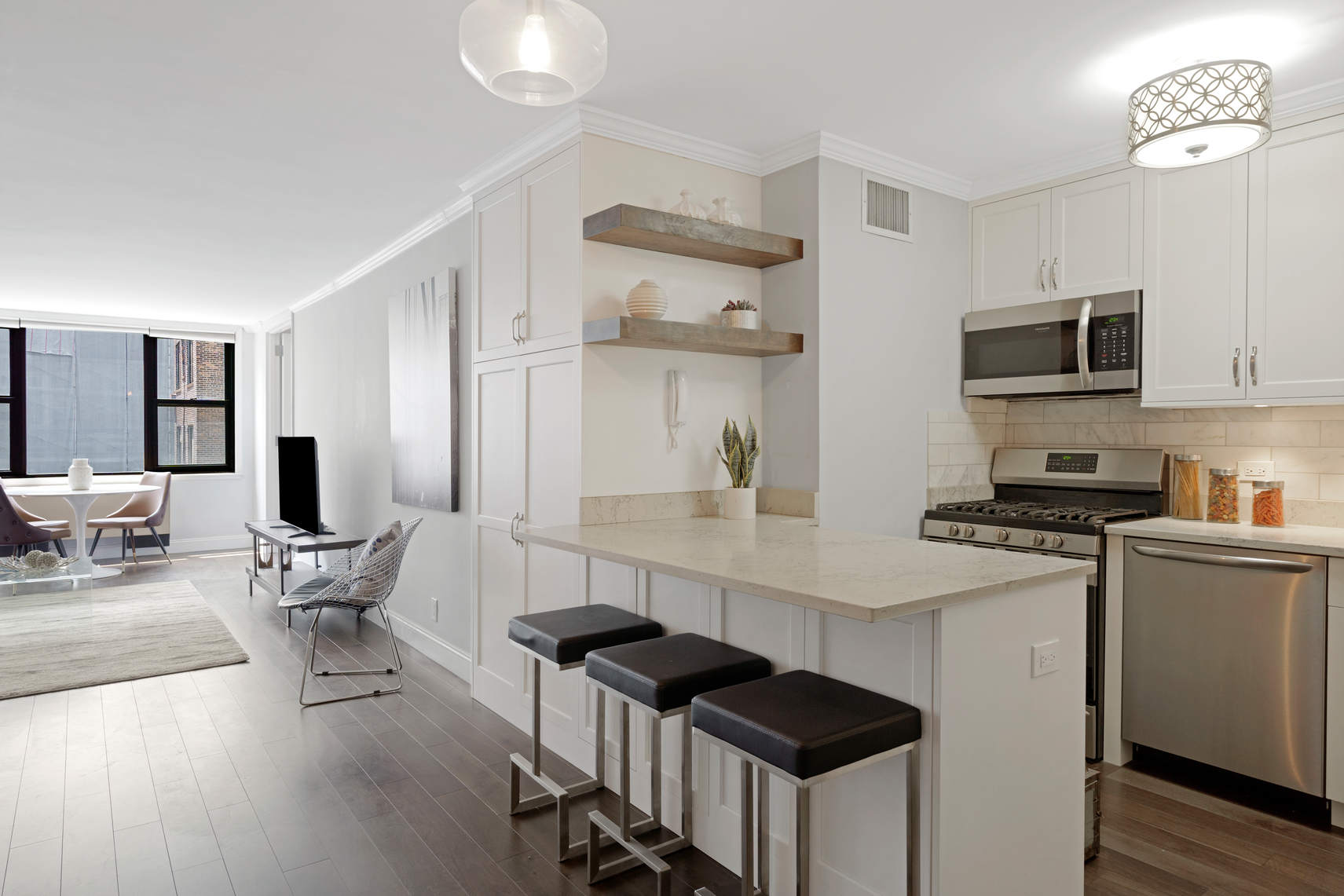 130 East 18th Street, Unit 7N Manhattan, NY 10003 - Photo 7 of 12