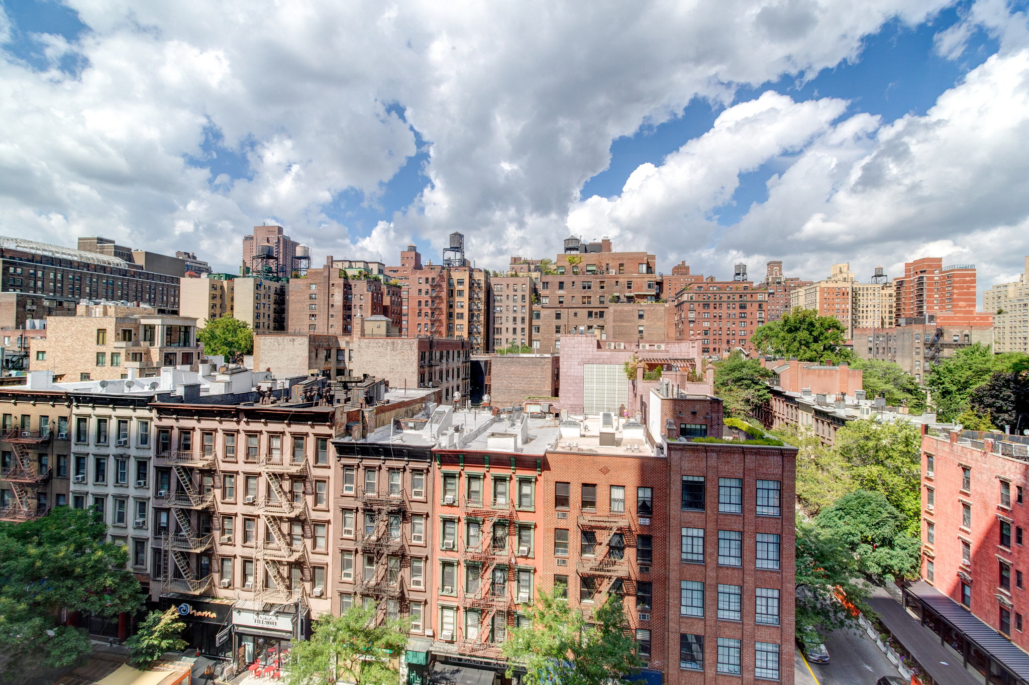 200 East 94th Street, Unit 814 Manhattan, NY 10128 - Photo 2 of 18