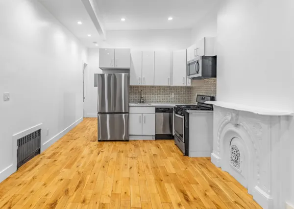 $3,100 | 109 Malcolm X Boulevard, Unit 2 | Bedford-Stuyvesant