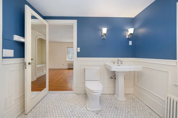 $1,495,000 | 555 Great Road, Lincoln, RI 02865