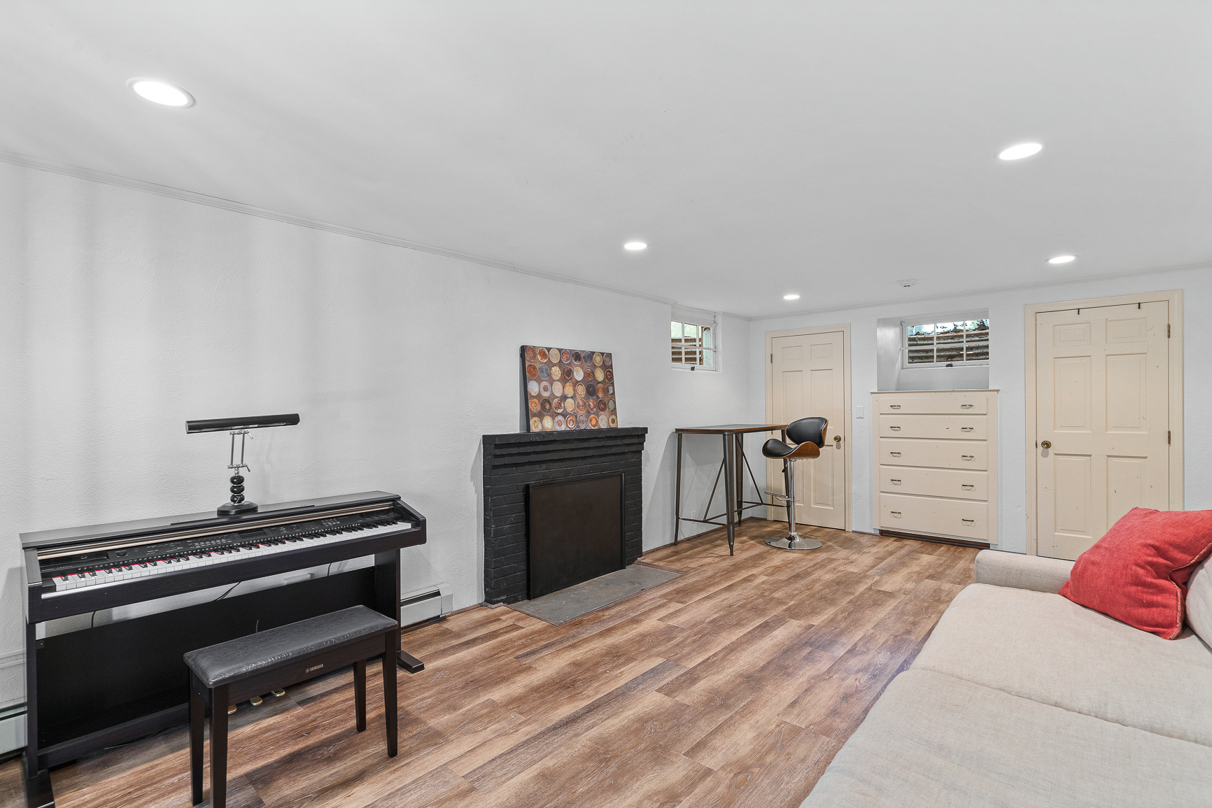 10 Lincoln Circle Wellesley, MA 02481 - Photo 51 of 61