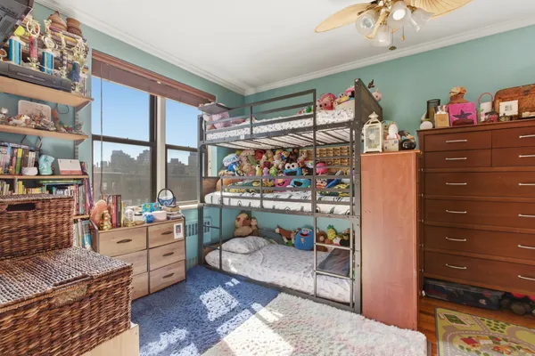 $820,000 | 160 West 85th Street, Unit 6K | Upper West Side