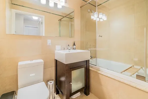 $4,900 | 585 6th Avenue, Unit 2A | Park Slope