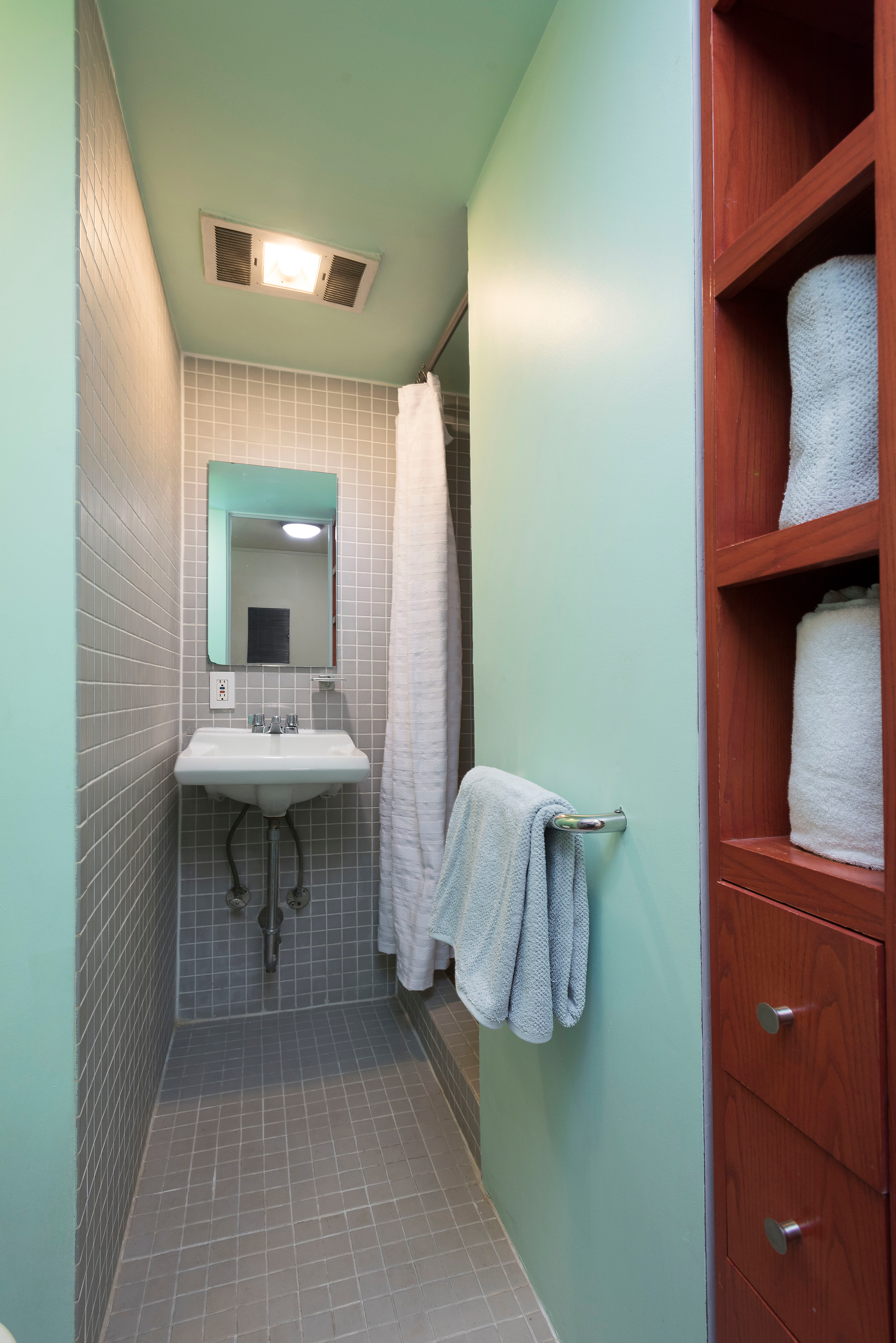 1 West 67th Street, Unit 201 Manhattan, NY 10023 - Photo 4 of 11