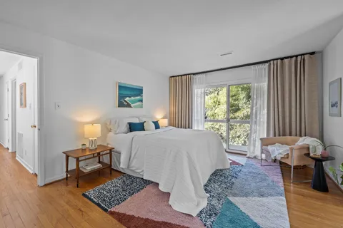 $1,050,000 | 1709 Curtis Road, Chapel Hill, NC 27514