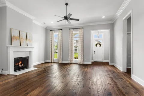 $569,500 | 10733 Spring Fest Lane, Baton Rouge, LA 70810