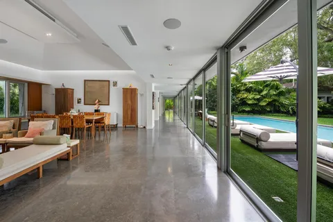 $10,000,000 | Address Upon Request, Pinecrest, FL 33156