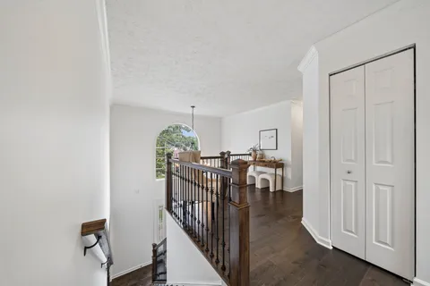 $725,000 | 220 Foxburg Drive, Pittsburgh, PA 15205