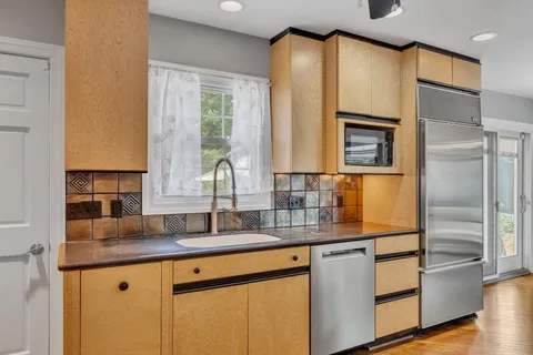 $1,500,000 | 2039 Castleman Drive, Nashville, TN 37215