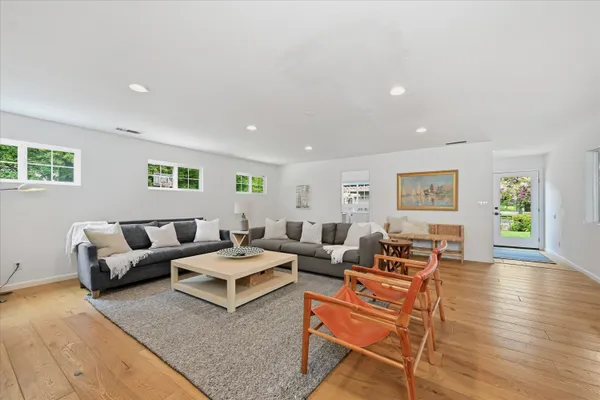 $3,750,000 | 1541 Chablis Road, Healdsburg, CA 95448