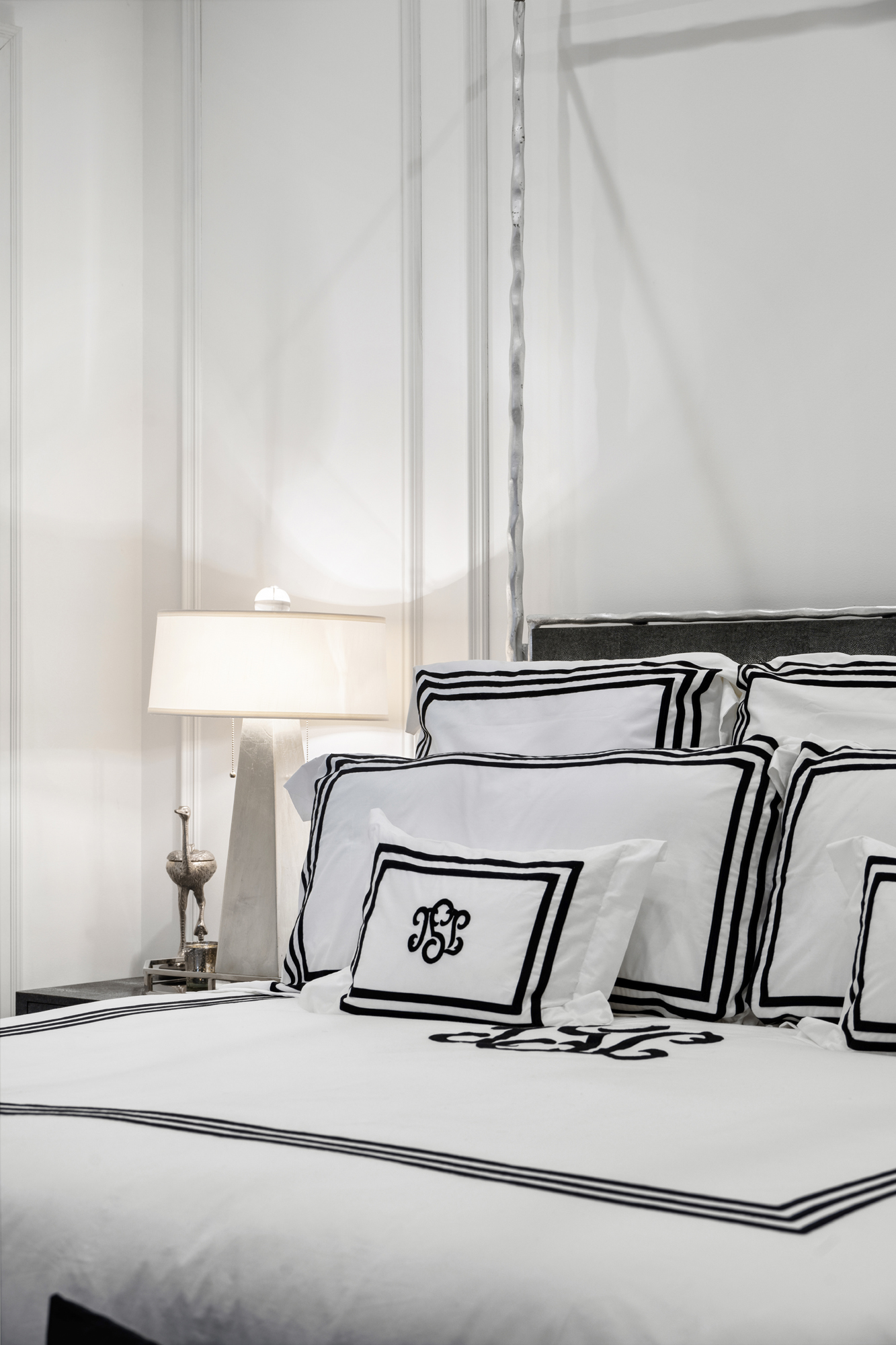 1 Central Park South, Unit 510 Manhattan, NY 10019 - Photo 11 of 23 a view of utility room with washer and dryer