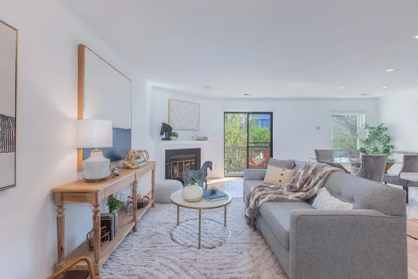 $899,900 | 2103 North Rolfe Street, Unit B, Arlington, VA 22209