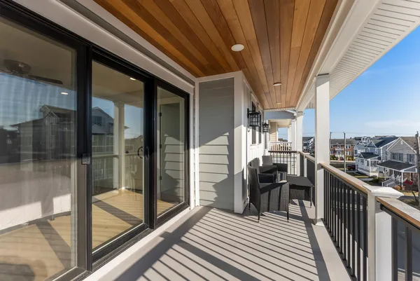 $2,199,999 | 111 North Brunswick Avenue, Margate City, NJ 08402