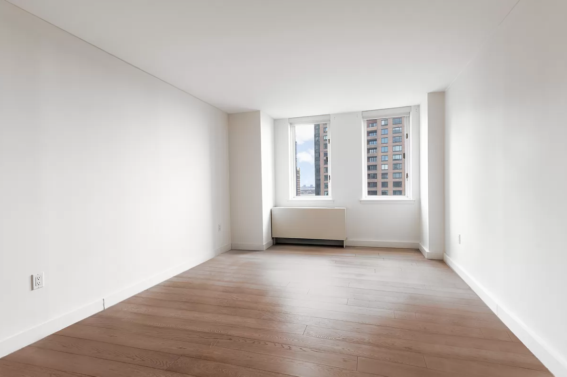 225 Rector Place, Unit 19C Manhattan, NY 10280 - Photo 5 of 8