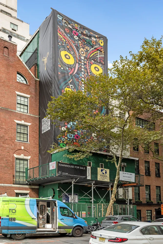 $9,800,000 | 105 East 64th Street | Lenox Hill