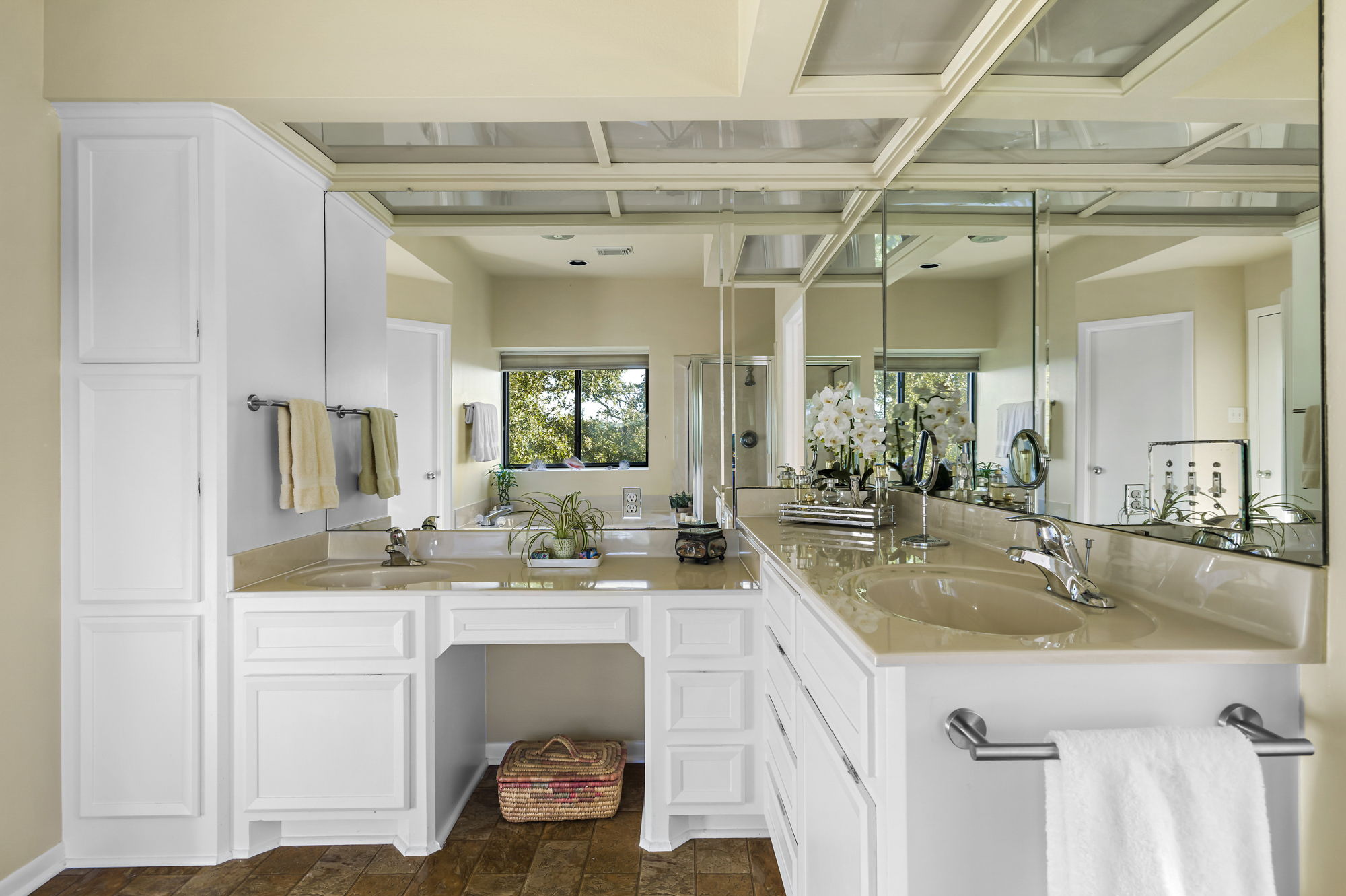1605 The High Road Austin, TX 78746 - Photo 26 of 45 a bathroom with a sink double vanity and a mirror