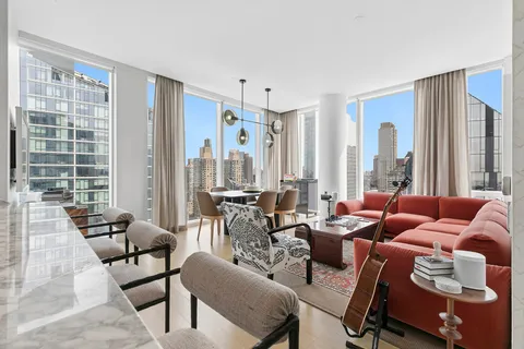 $3,995,000 | 10 Riverside Boulevard, Unit 32D | Upper West Side