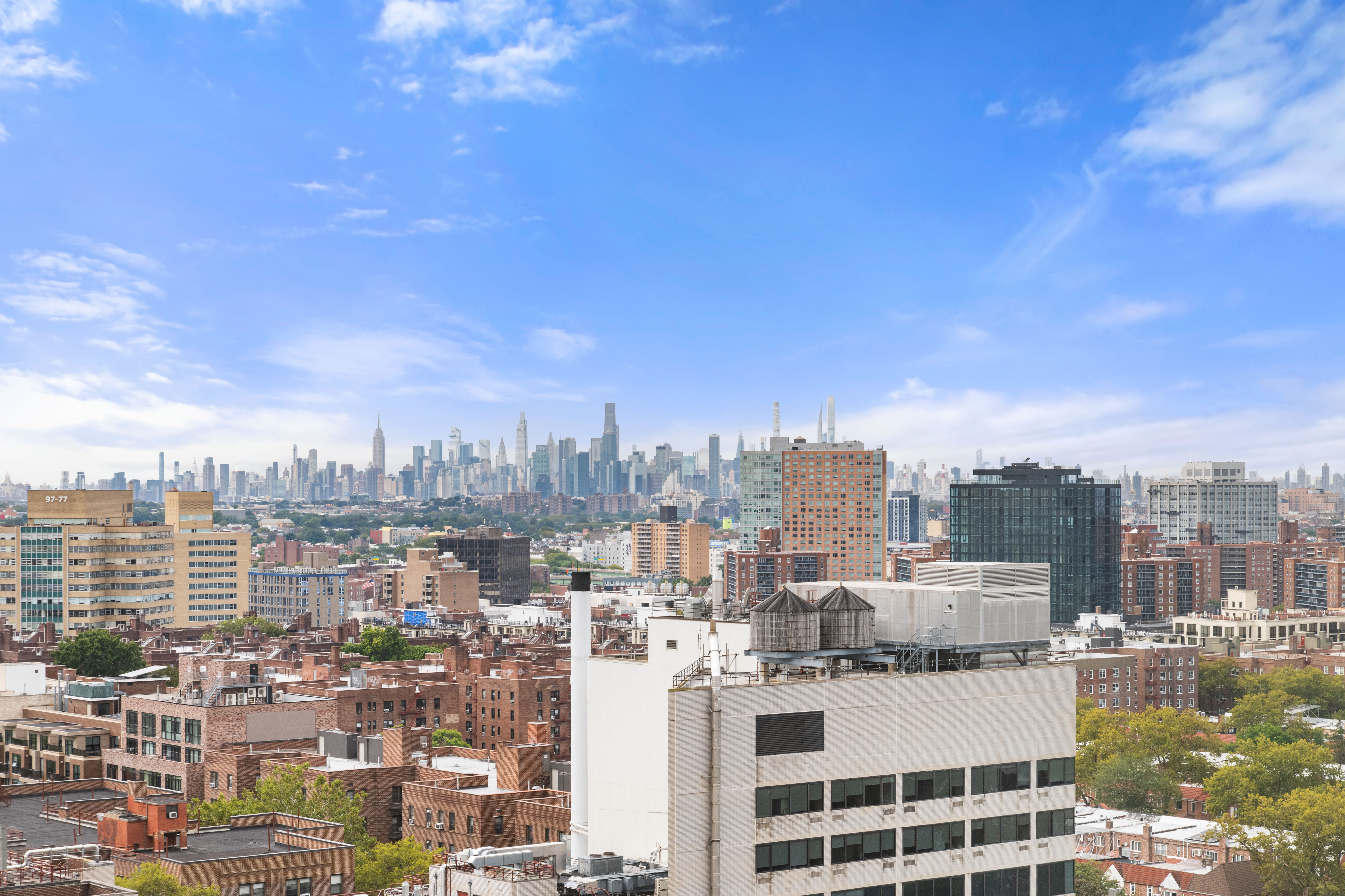 66-36 Yellowstone Boulevard, Unit 24A Queens, NY 11375 - Photo 12 of 20 a view of a city that has tall buildings