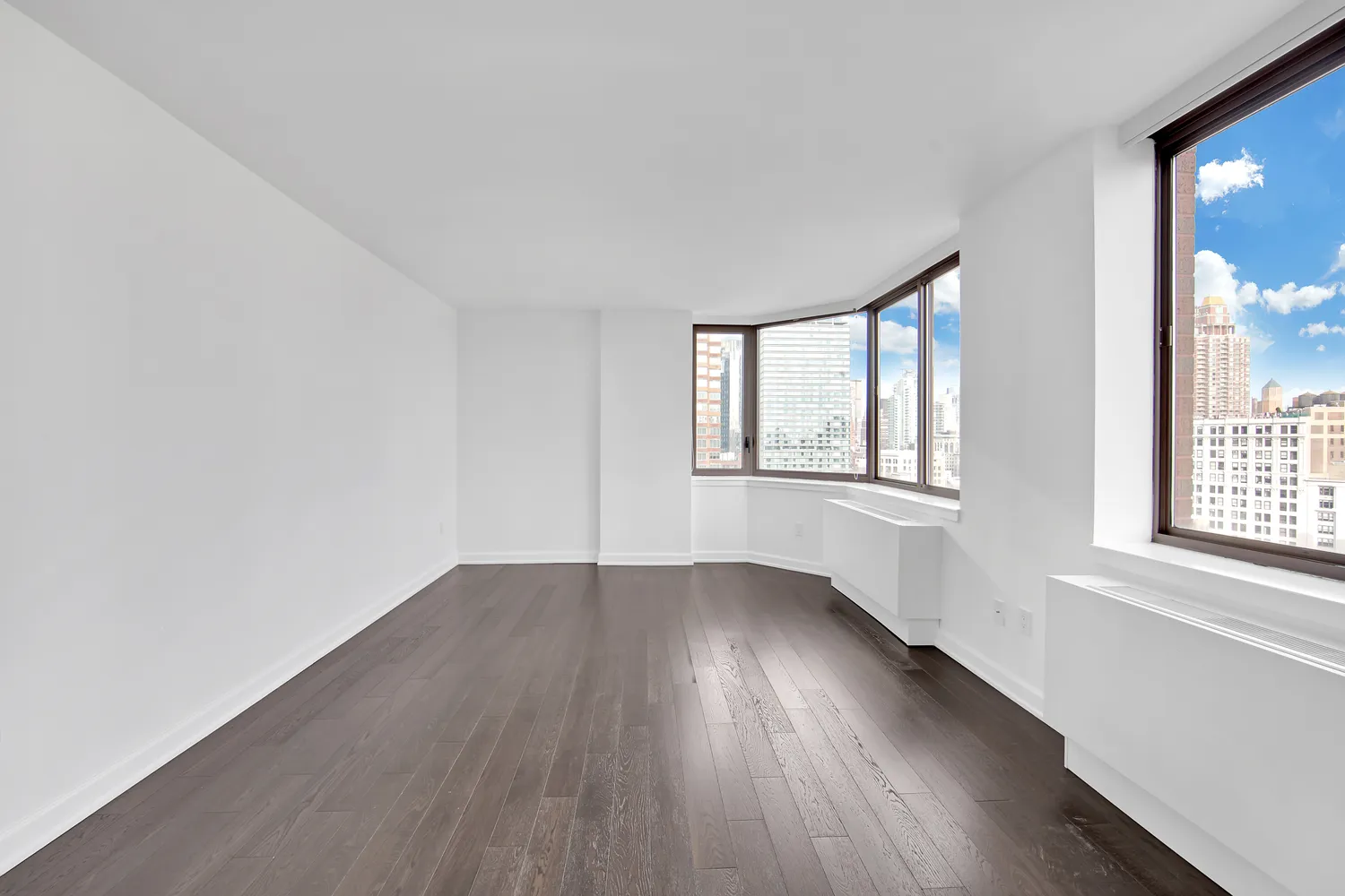 $9,056 | 77 West 24th Street, Unit 29F | Flatiron