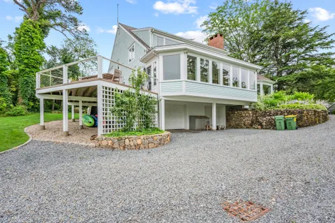 $2,650,000 | 122 Stoney Cove Lane, Cummaquid, MA 02637