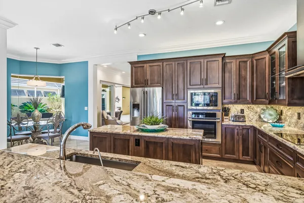 $1,160,000 | 9140 Seasons Terrace, Vero Beach, FL 32963