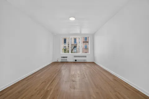 $3,395 | 150 East 30th Street, Unit 5D | Kips Bay