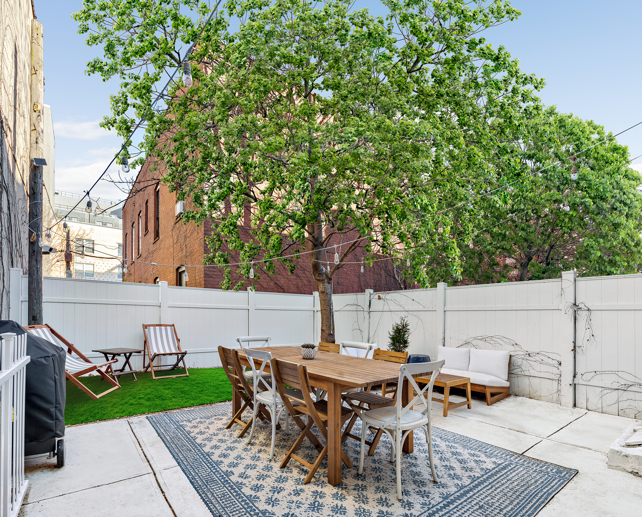 1561 Park Place Brooklyn, NY 11213 - Photo 16 of 18