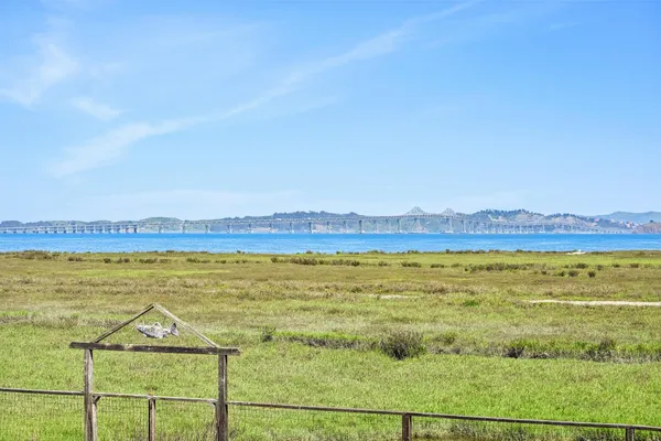 $1,450,000 | 319 Golden Hind Passage, Corte Madera, CA 94925